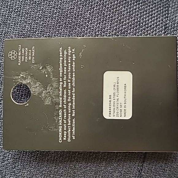 Body Jewelry Stainless Steel 22G Crystal Flower 6pcs Nose Set Black Pink Silver - Picture 2 of 6